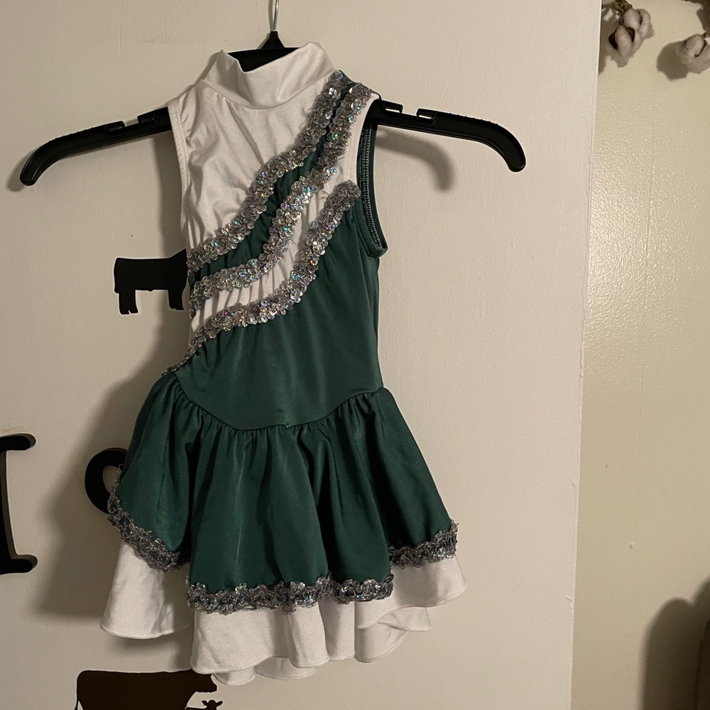 Baton/dance outfit great shape no damage